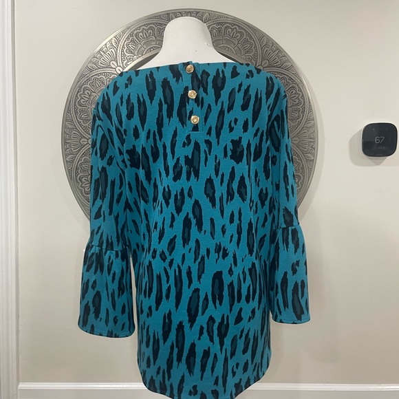 Tyler Boe Blue and Black Cheetah Sweater - Size Large - Picture 3 of 8